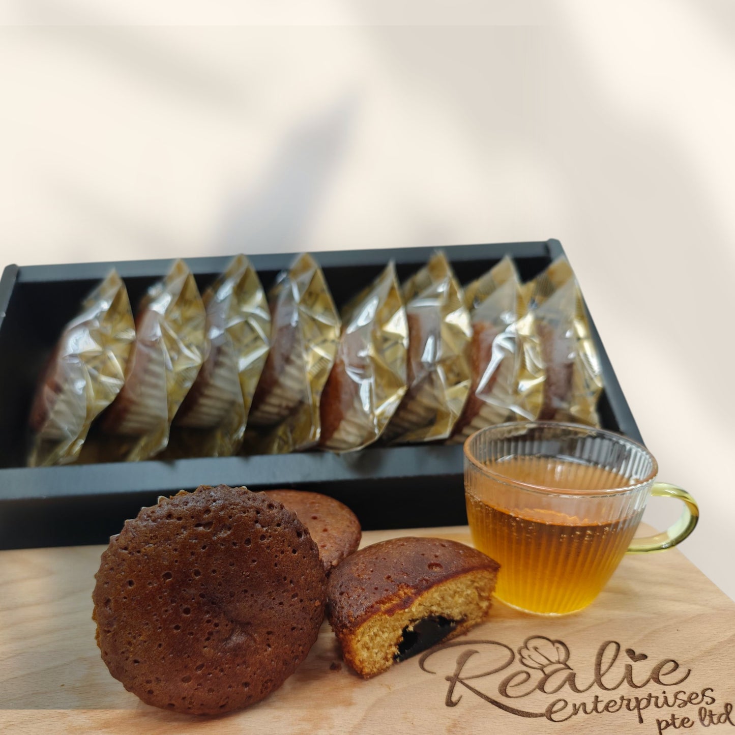 Caramelized Apple Mini Cake