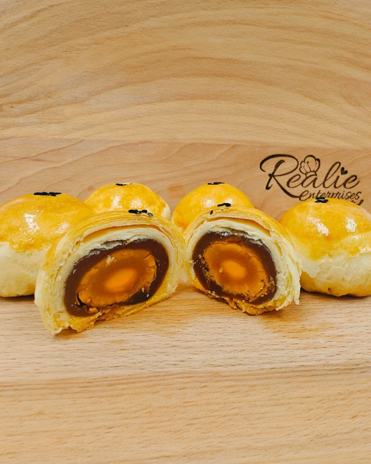 JuJuBe Salted Egg Yolk Mooncake (SPECIAL ITEM !!!)